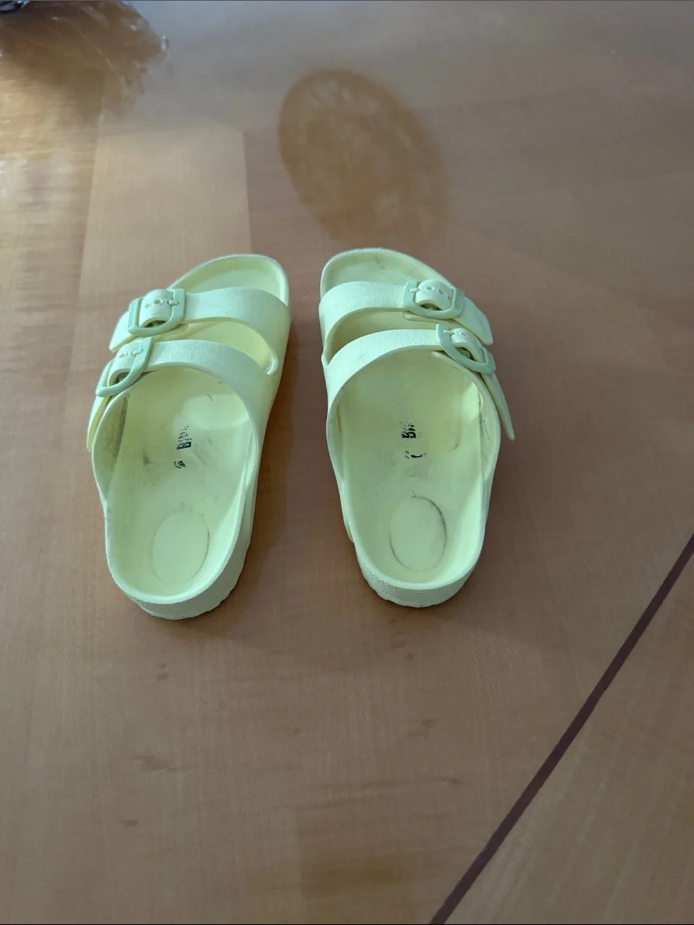 Birkenstock  Kids Double-Buckle Slide Sandals in Pale Yellow size 31